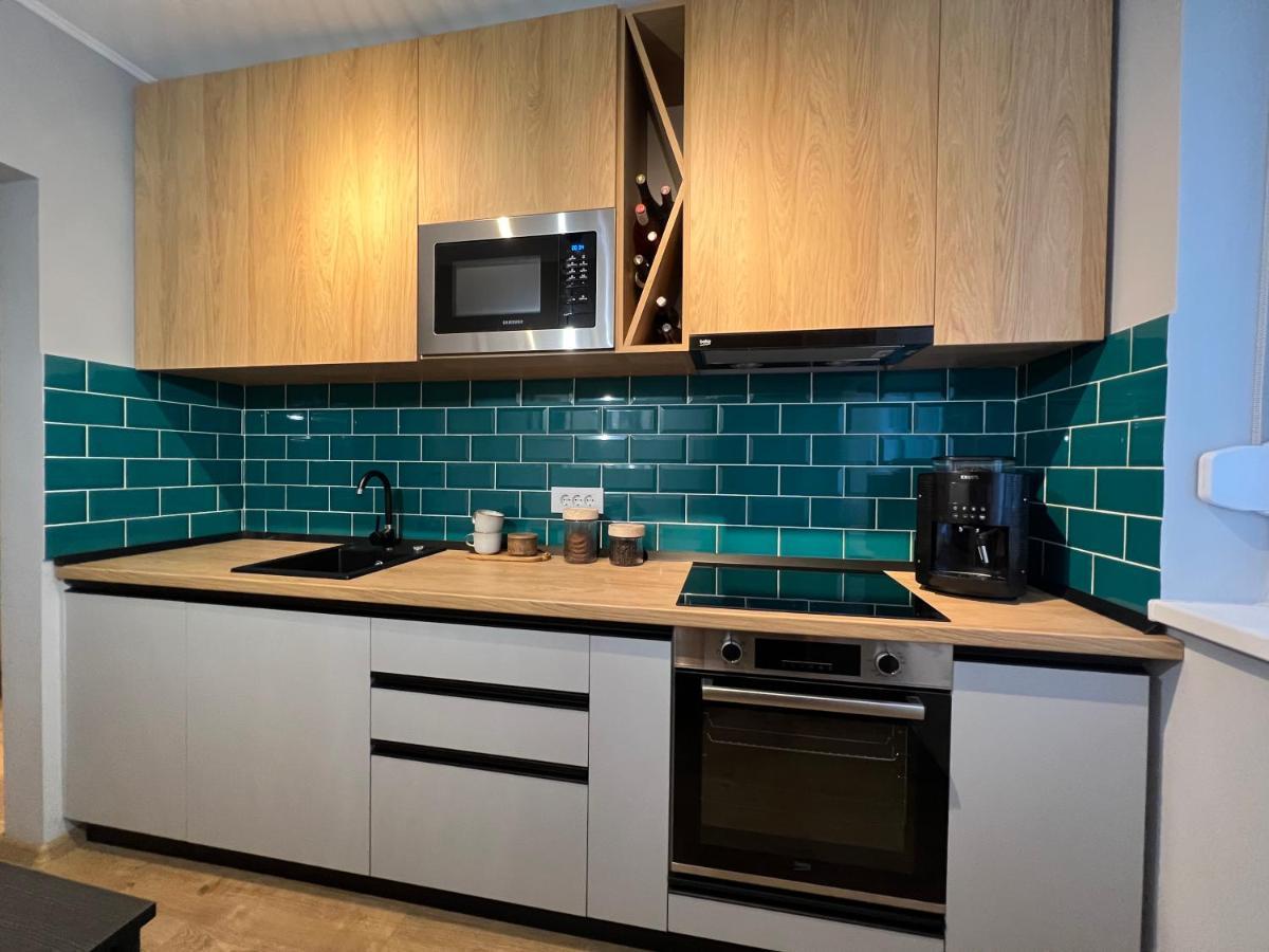 Riverside Jungle Green Apartment Орадеа Екстериор снимка