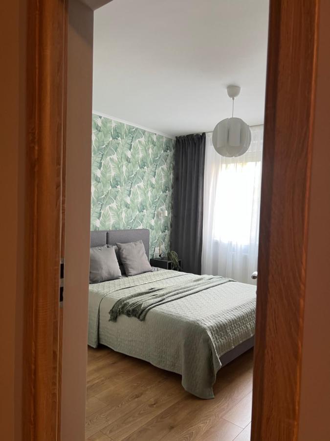Riverside Jungle Green Apartment Орадеа Екстериор снимка